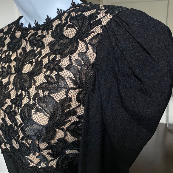 Stunning Cha Chez Vintage Lace Dress with Puff Sleeves and Bow Exposed Back 12 - Picture 3 of 16